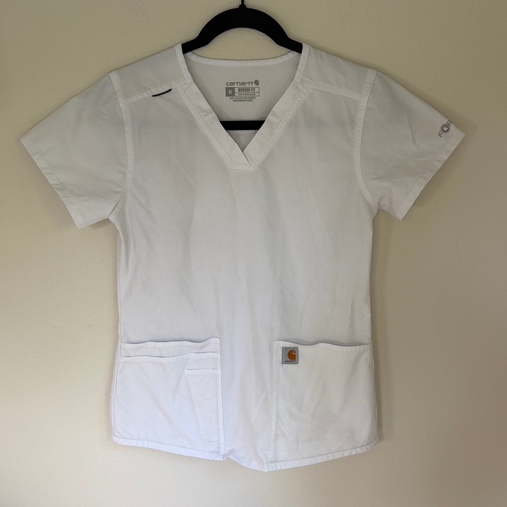 Carhartt WOMEN'S FORCE ESSENTIALS V-NECK SCRUB TOP white, size XS